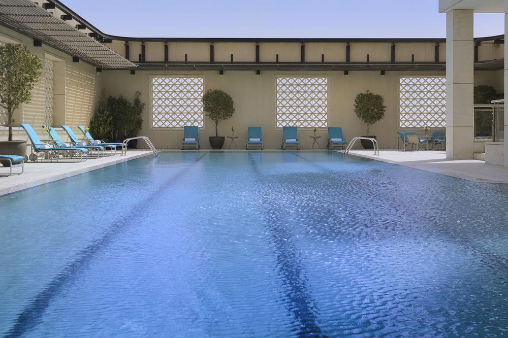 Courtyard By Marriott Kuwait City Екстер'єр фото