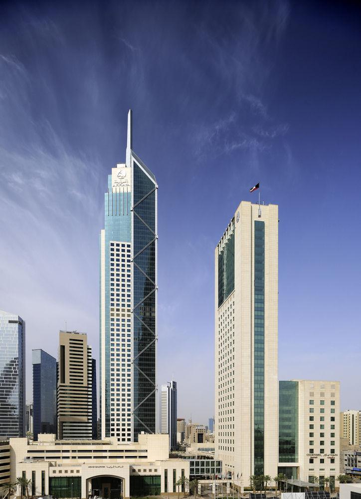 Courtyard By Marriott Kuwait City Екстер'єр фото