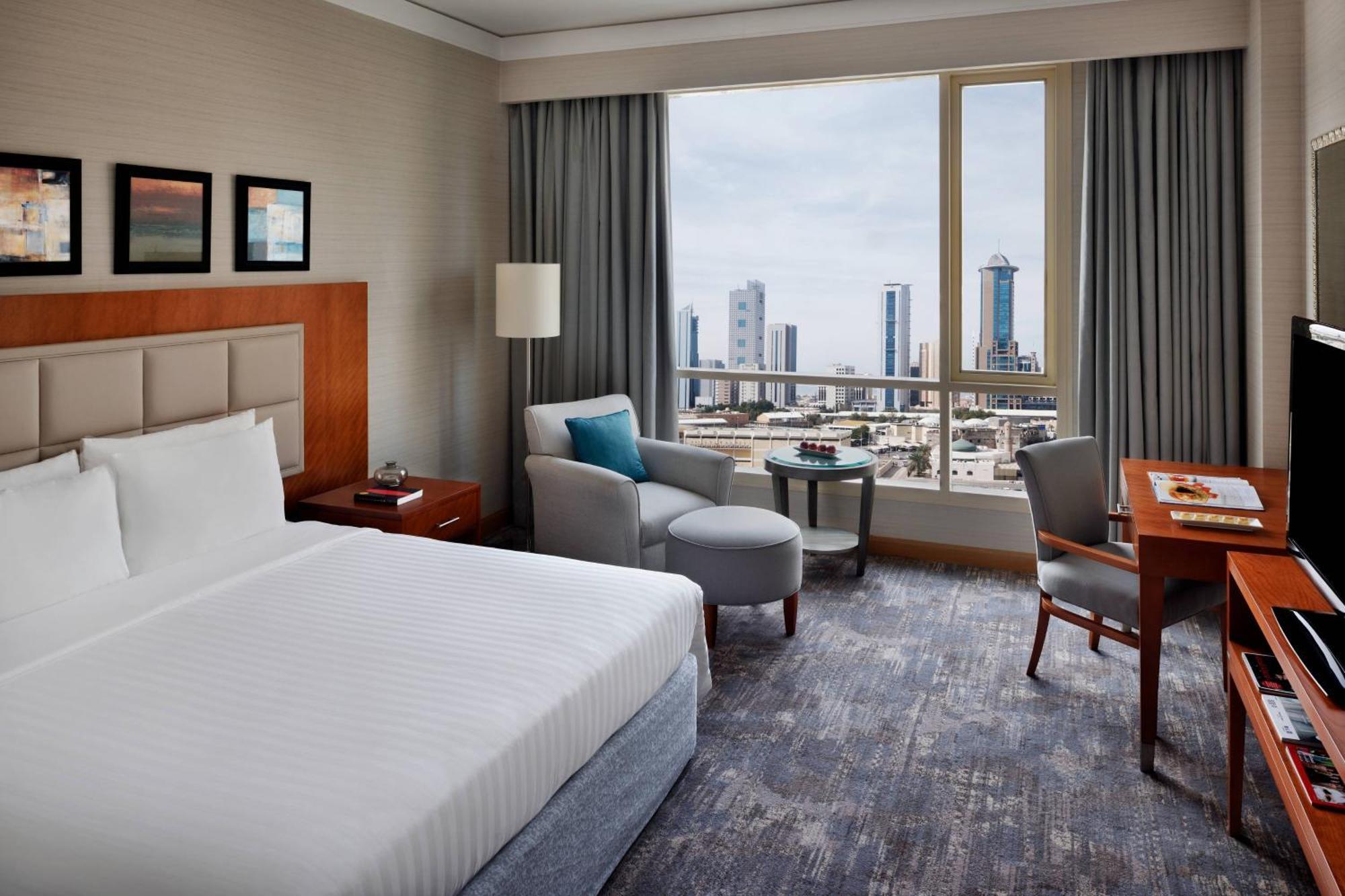 Courtyard By Marriott Kuwait City Екстер'єр фото