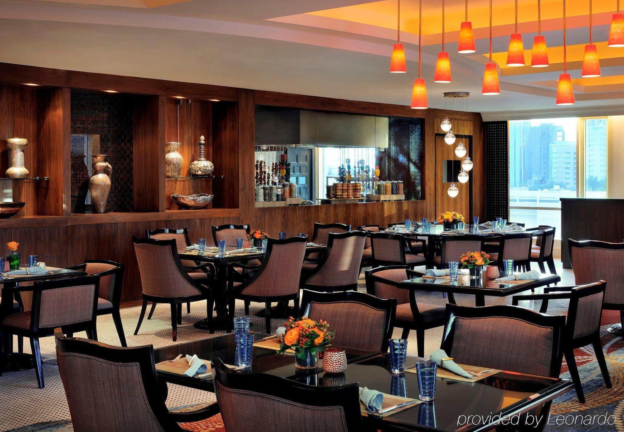 Courtyard By Marriott Kuwait City Екстер'єр фото